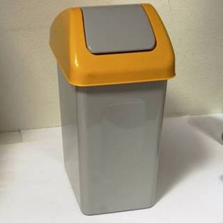 Kinekus Kôš na odpad preklápací 10 l, plastový, SWING, oranžovo - sivý, značky Kinekus