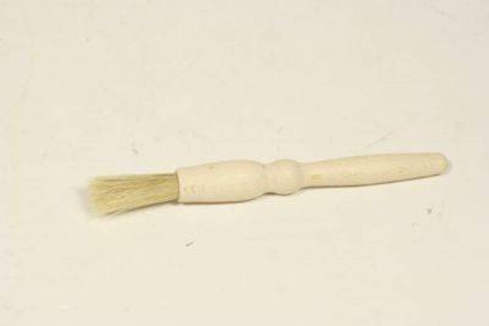 Kinekus Maslovačka guľatá, drevená, dĺžka 19cm, značky Kinekus
