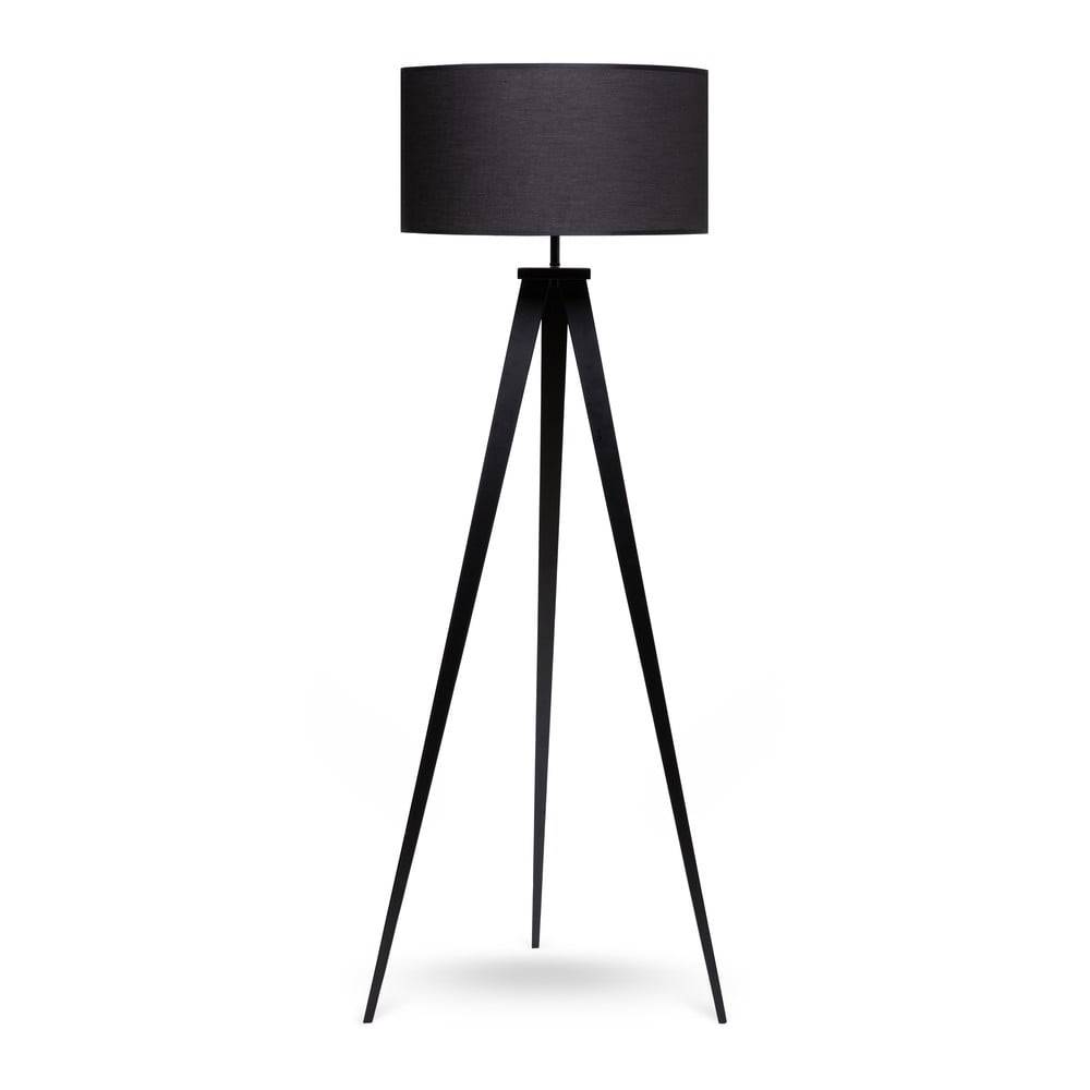 loomi.design Stojacia lampa s kovovými nohami a čiernym tienidlom Bonami Essentials Kiki, značky loomi.design